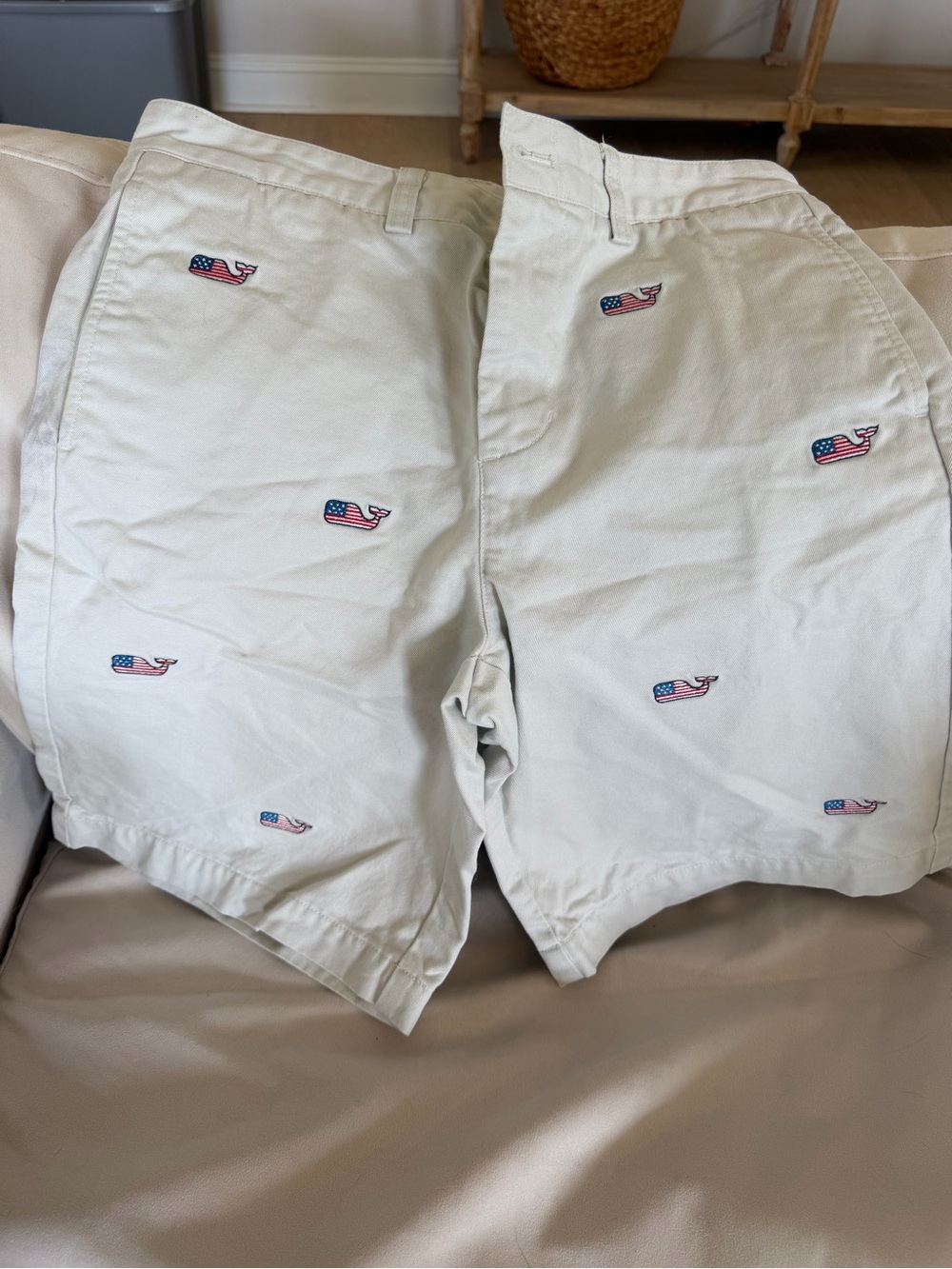 Vineyard Vines Cream Shorts with Americana Whale Embroidery
